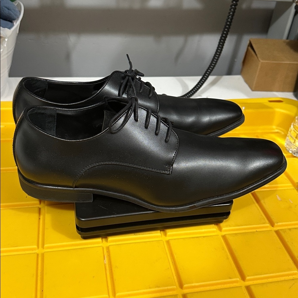 Seven/26 Black Matte Mens Dress Shoes A10184 Size 13R - Picture 3 of 9